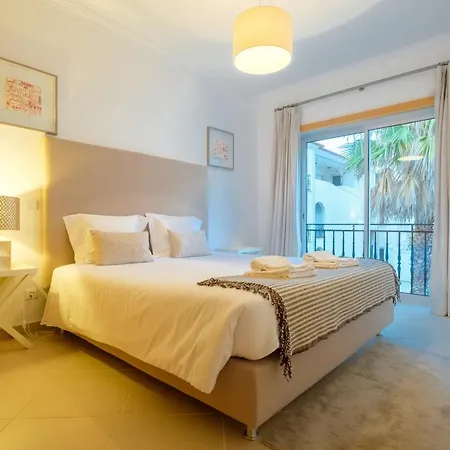 בית נופש Townhouse Vila Da Praia *