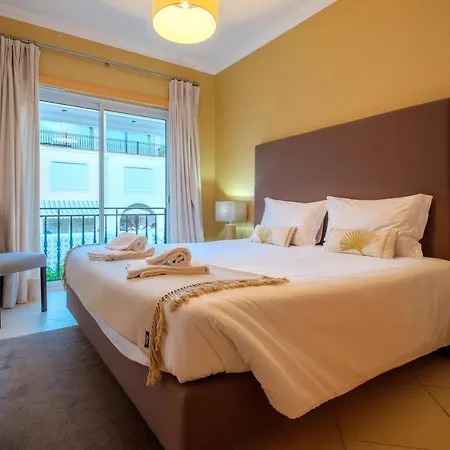 בית נופש Townhouse Vila Da Praia *