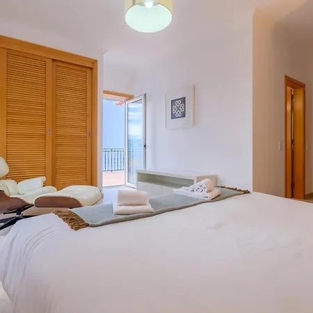 בית נופש Townhouse Vila Da Praia